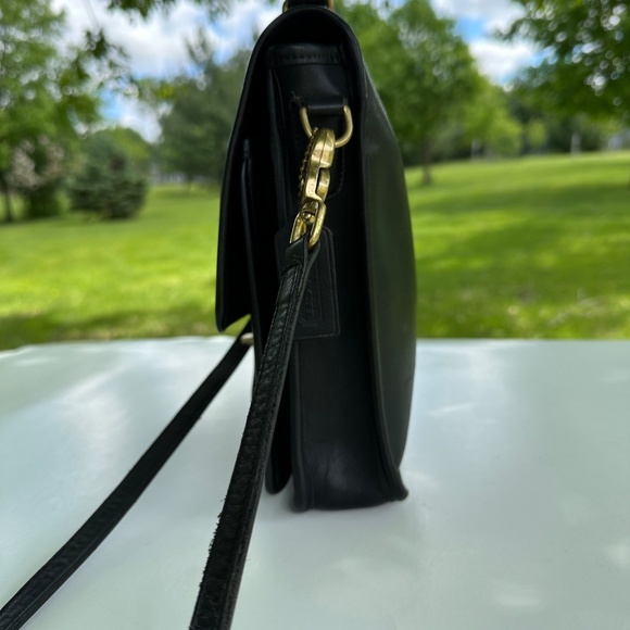 Vintage Coach 5130 Black Leather Station Satchel Crossbody Bag Brass Hardware - Picture 6 of 16